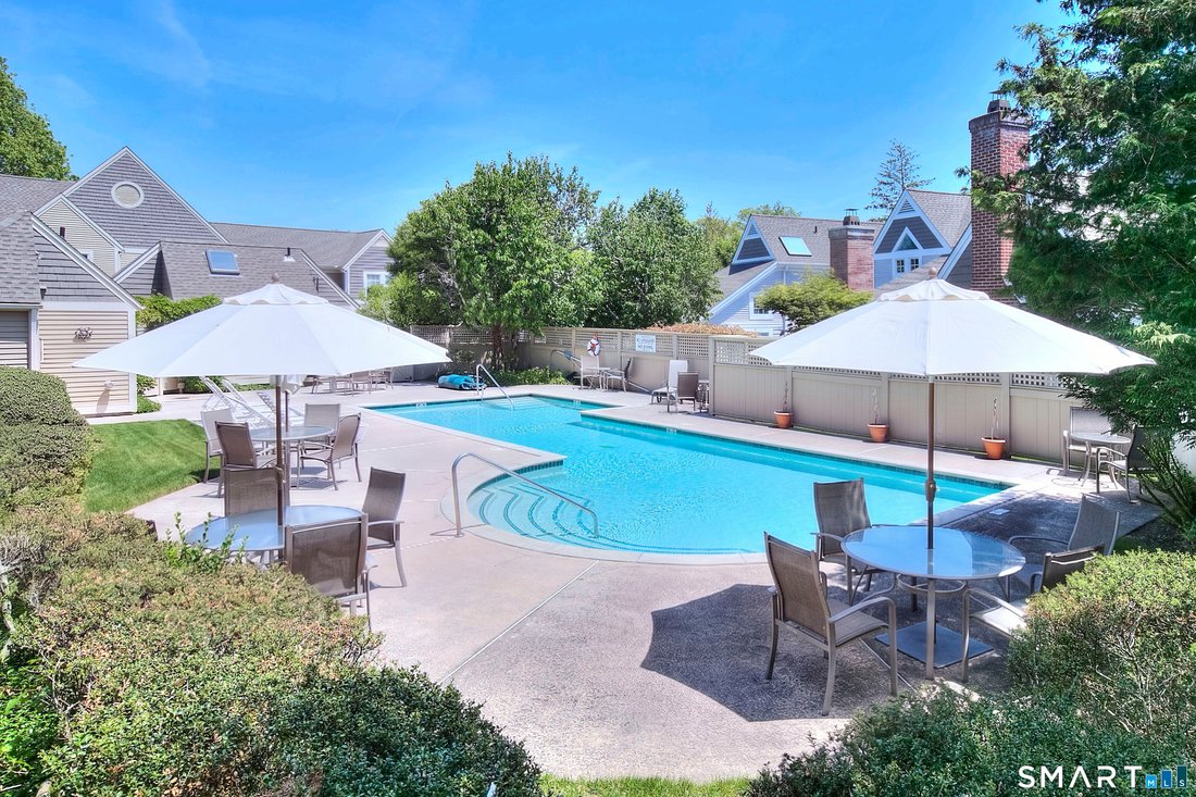 Condo in Darien, Connecticut, United States 3 - 17972897