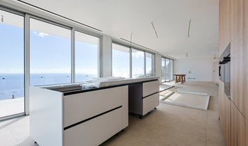 Villa in Arco da Calheta, Madeira, Portugal 2