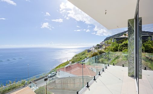 Villa in Arco da Calheta, Madeira, Portugal 1