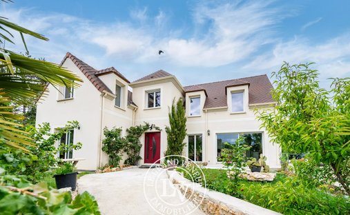 House in Moisenay, Ile-de-France, France 1