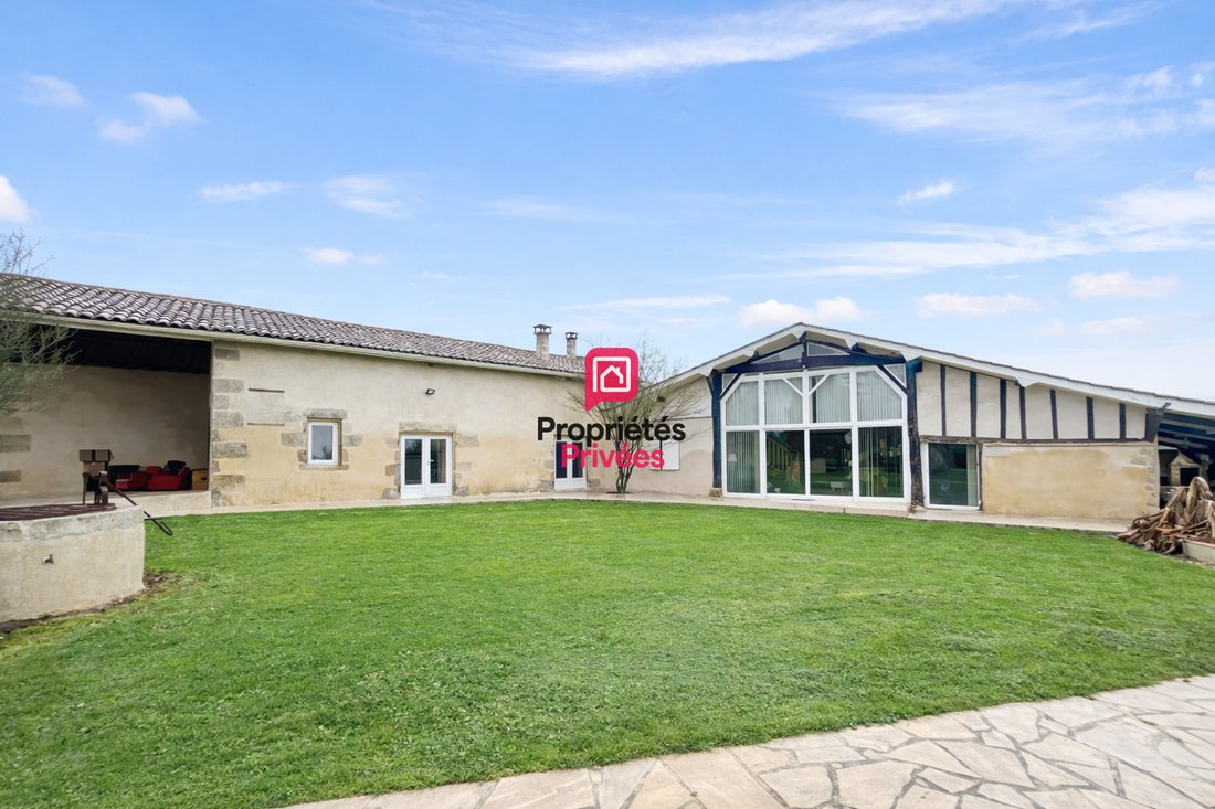 Villa in Bazas, Nouvelle-Aquitaine, France 2 - 17973488
