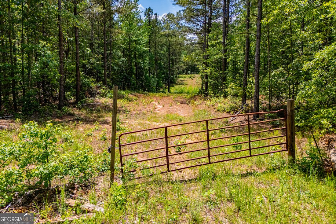 Farm Ranch in Carrollton, Georgia, United States 4 - 17973593