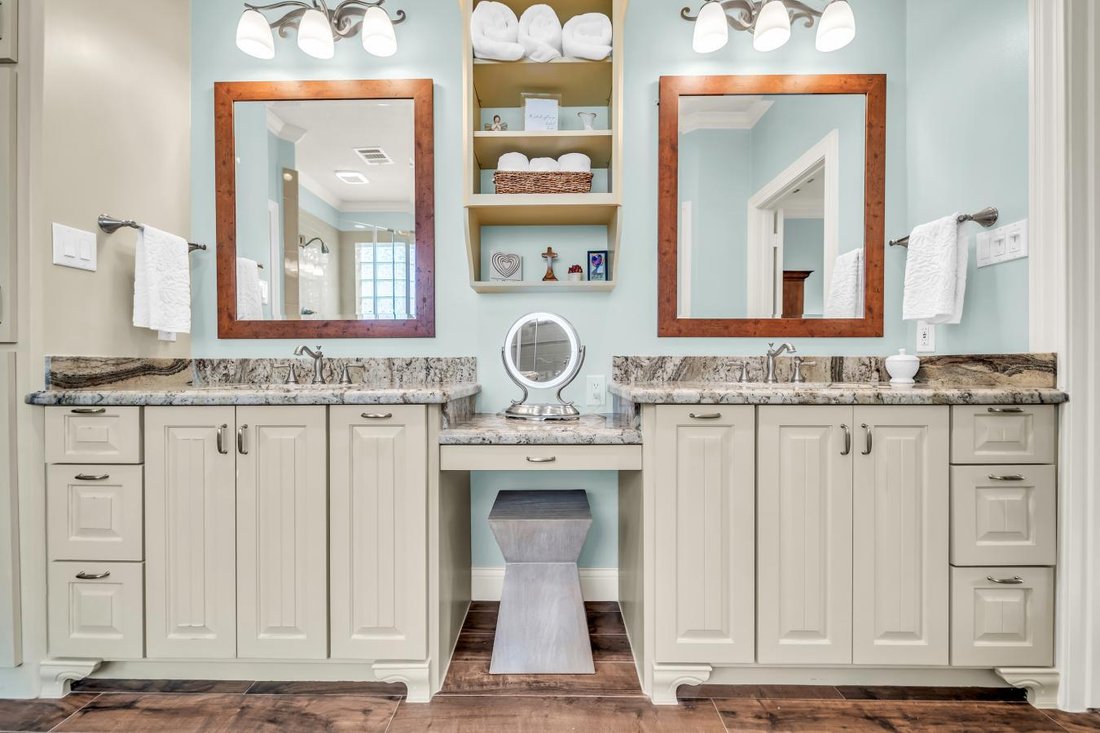 House in Sugar Land, Texas, United States 5 - 17973080