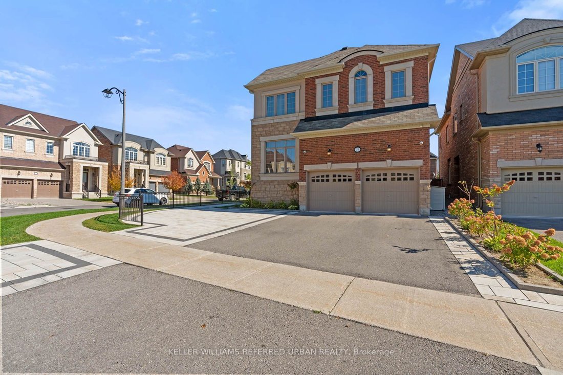House in Vaughan, Ontario, Canada 1 - 17973725