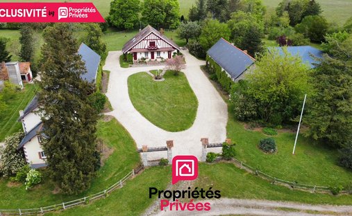 Terreno en Pressigny-les-Pins, Centro-Val de Loira, Francia 1