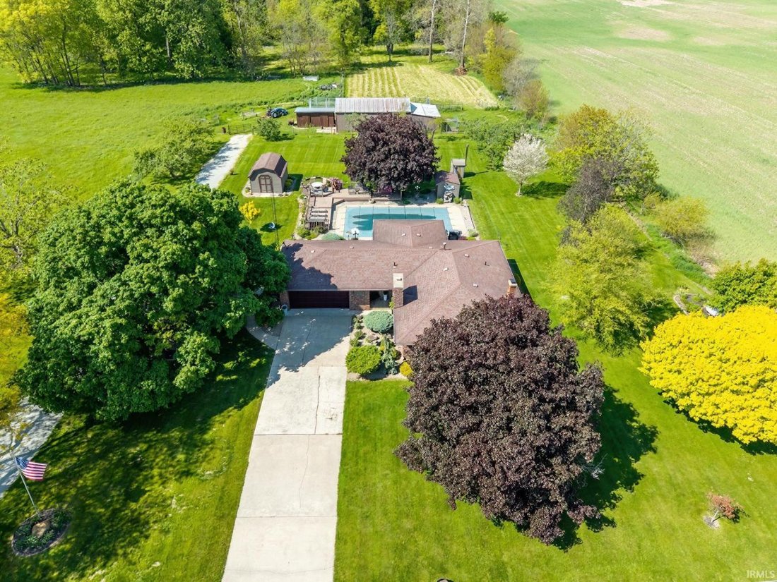 House in Claypool, Indiana, United States 1 - 17973111