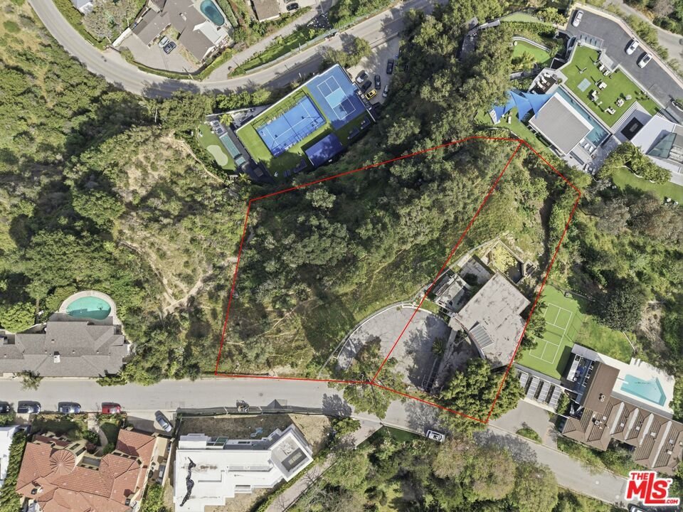 Land in Los Angeles, California, United States 2 - 17973256