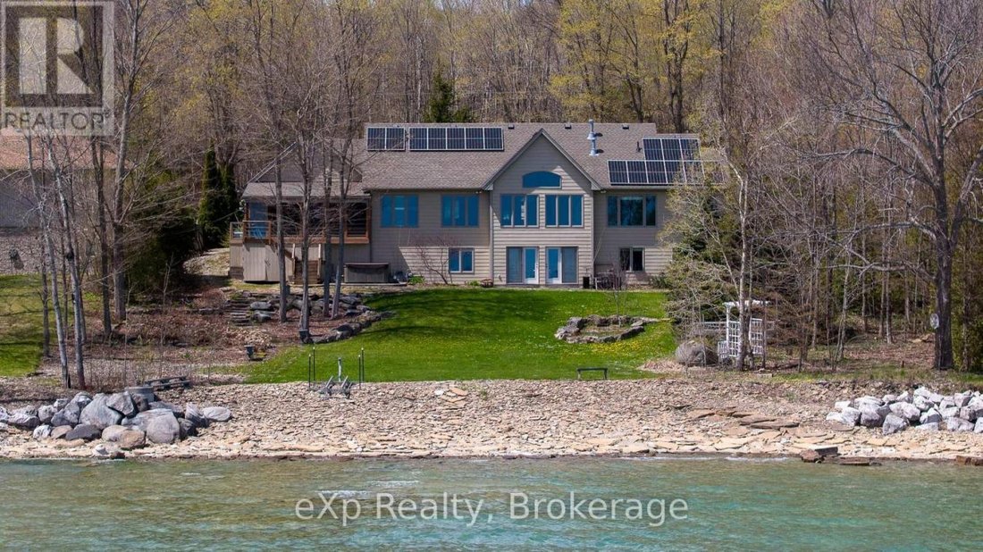 House in Wiarton, Ontario, Canada 3 - 17973069