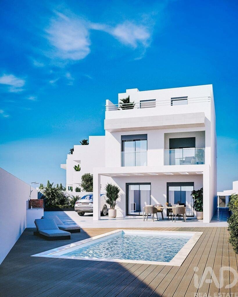 Townhouse in Vila Real de Santo António, Algarve, Portugal 2 - 17617397