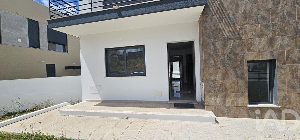 Townhouse in Almada, Cova da Piedade, Pragal e Cacilhas, Setubal, Portugal 3 - 17973704