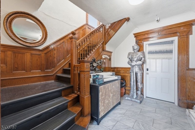 House in Elizabeth, New Jersey, United States 4 - 17973566