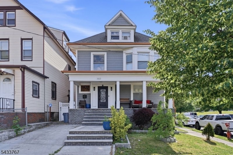 House in Elizabeth, New Jersey, United States 1 - 17973566