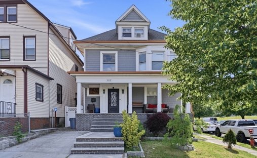 House in Elizabeth, New Jersey, United States 1