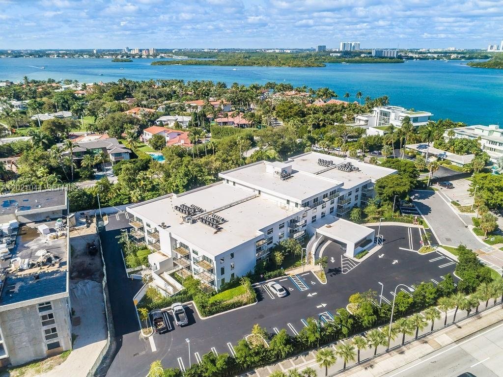 Appartement à Bal Harbour, Floride, États-Unis 2 - 17973335