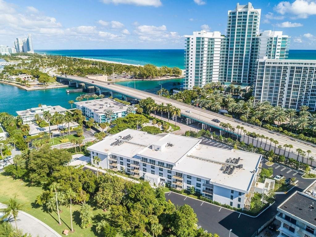 Appartement à Bal Harbour, Floride, États-Unis 1 - 17973335