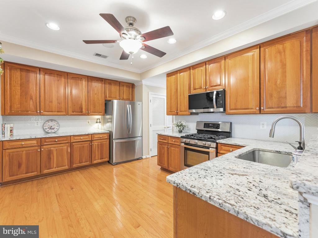 Casa a Woodbridge, Virginia, Stati Uniti 3 - 17973670