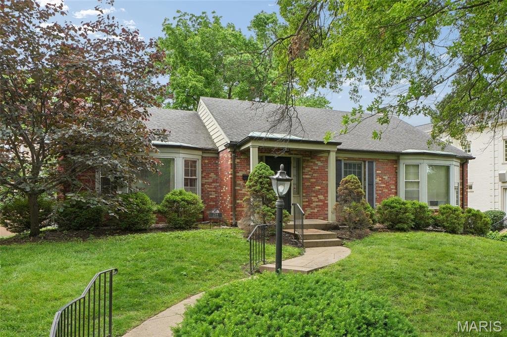House in Clayton, Missouri, United States 1 - 17973626