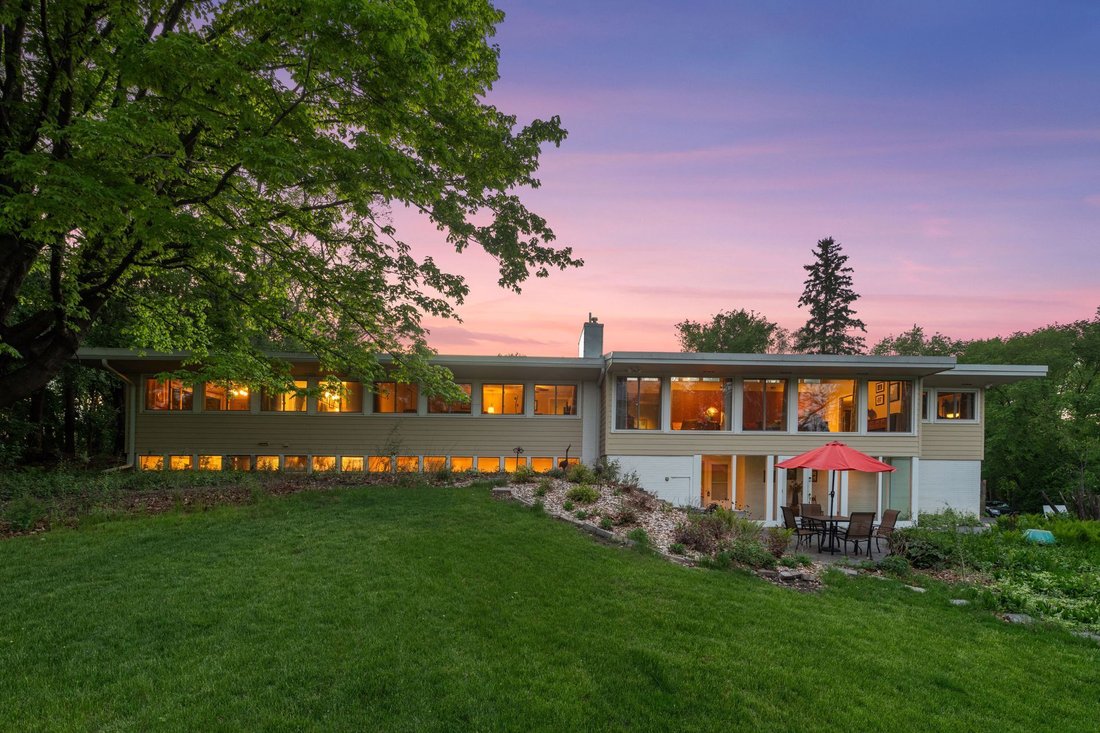 House in Wayzata, Minnesota, United States 1 - 17974116