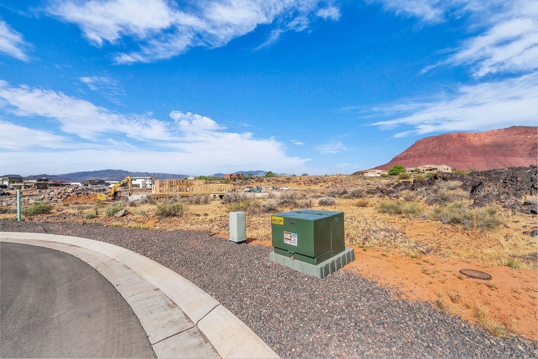 Land in Ivins, Utah, United States 2 - 17974114