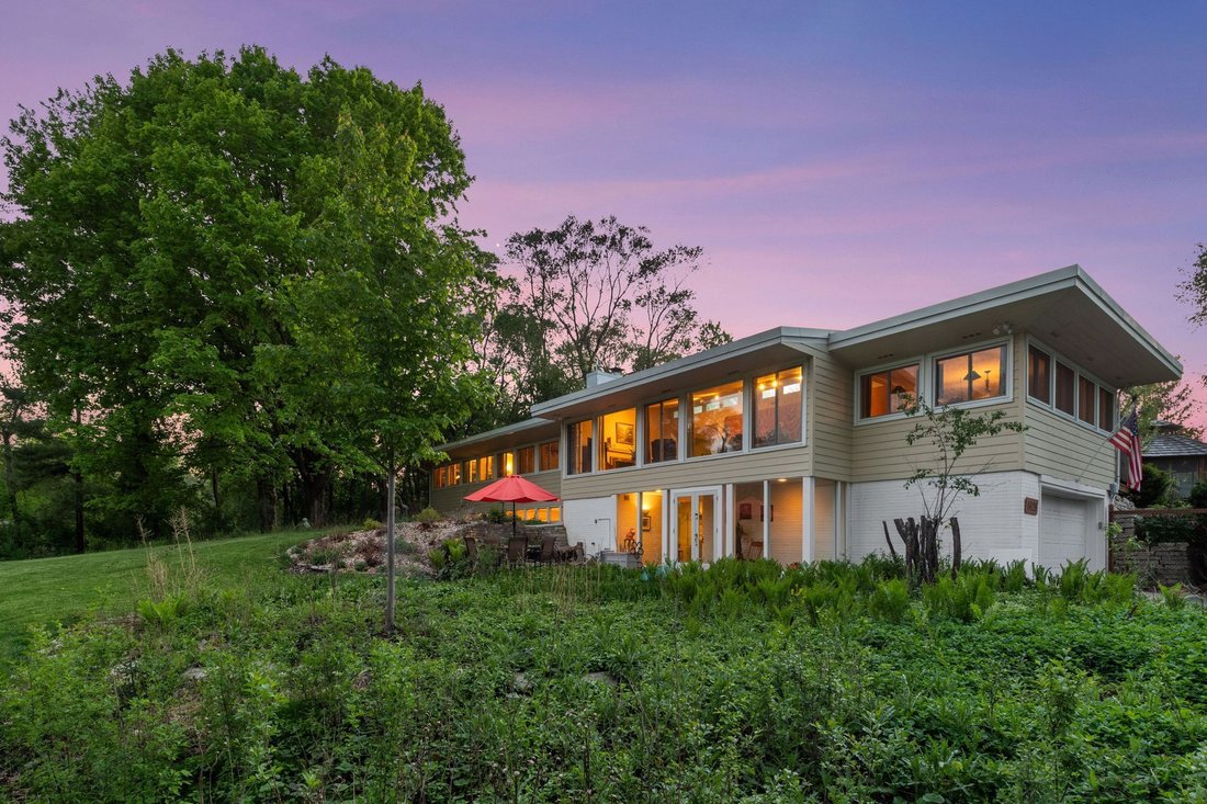 House in Wayzata, Minnesota, United States 3 - 17974116