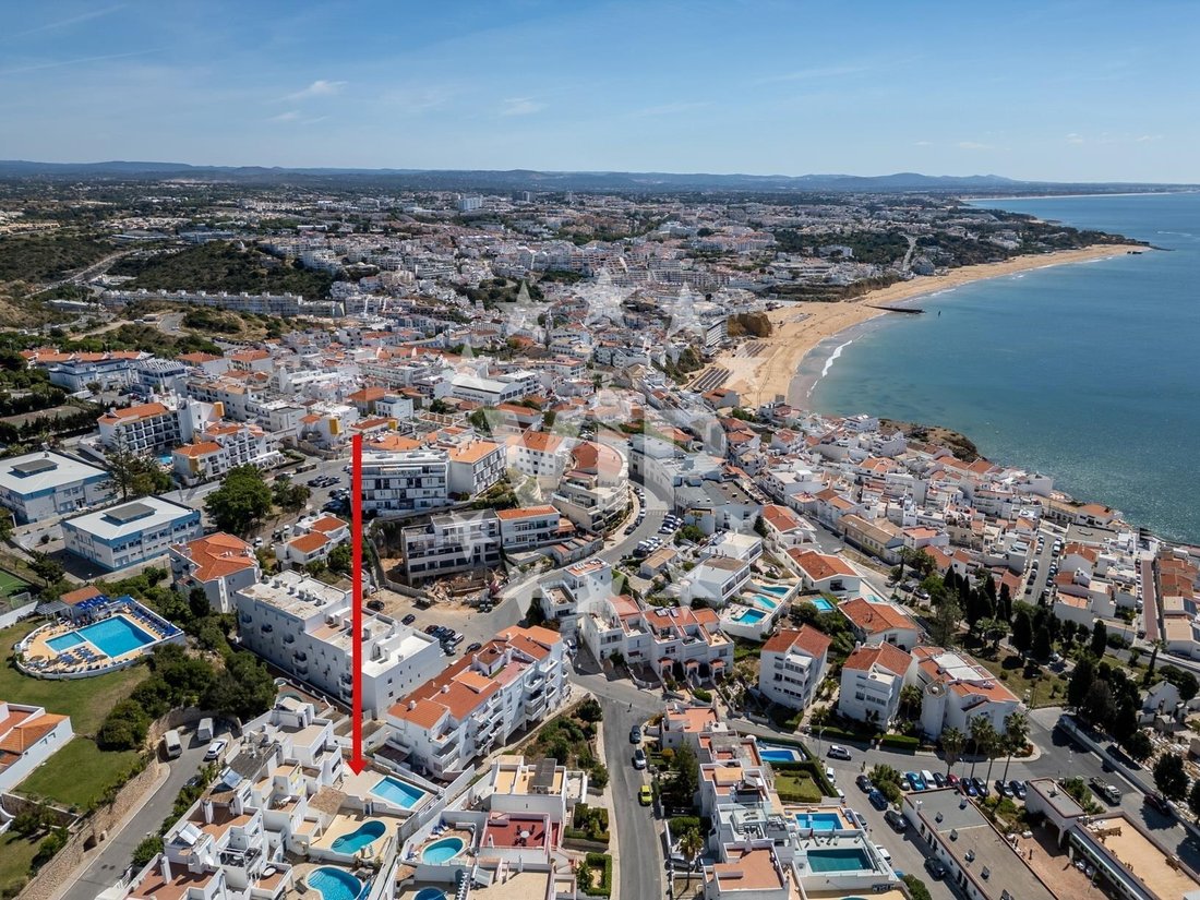 Villa in Olhos de Agua, Algarve, Portugal 2 - 17974191