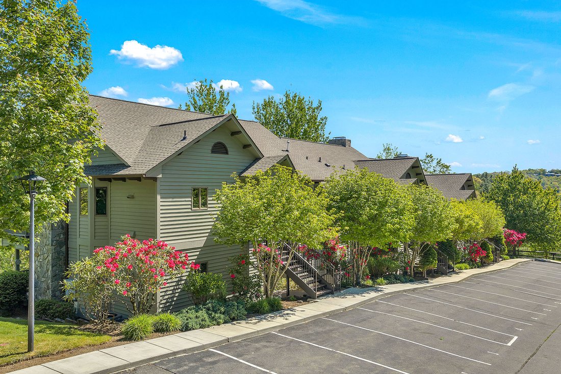 Condo in Blowing Rock, North Carolina, United States 1 - 17974266