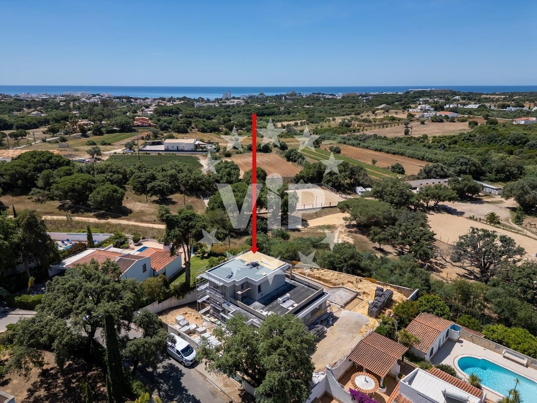 Villa in Olhos de Agua, Algarve, Portugal 2 - 17974206