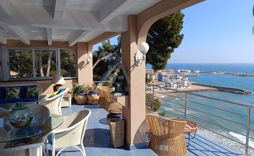 House in Roda de Bera, Catalonia, Spain 1