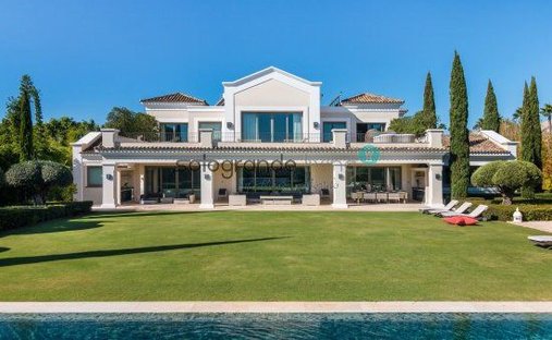 Villa in Sotogrande, San Roque, Andalusien 1