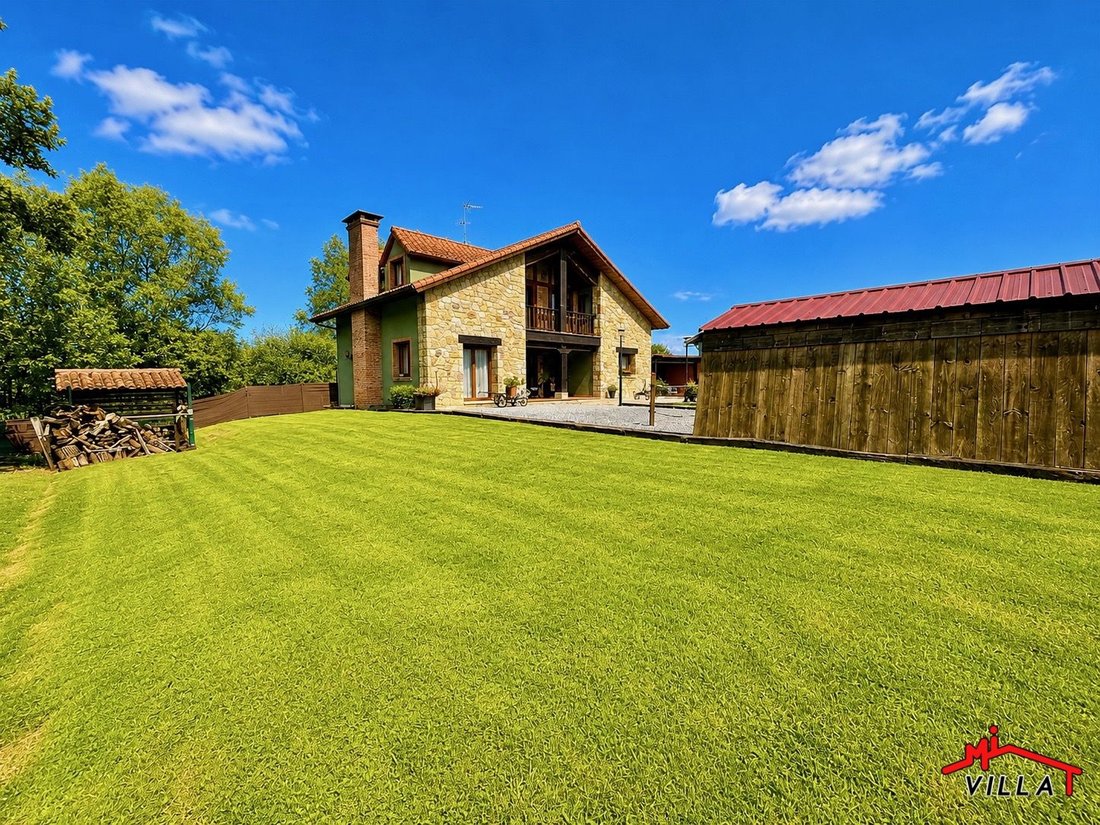 Chalet in Barcena de Cicero, Cantabria, Spain 2 - 17974072