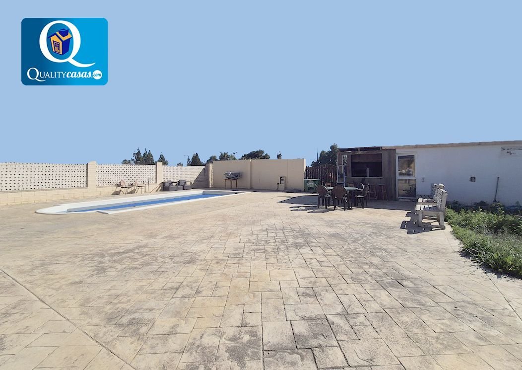Chalet in Mutxamel, Valencian Community, Spain 2 - 17974082