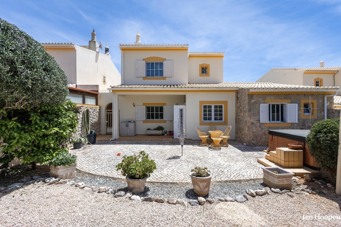 Villa a Praia da Luz, Algarve, Portogallo 2 - 17974194