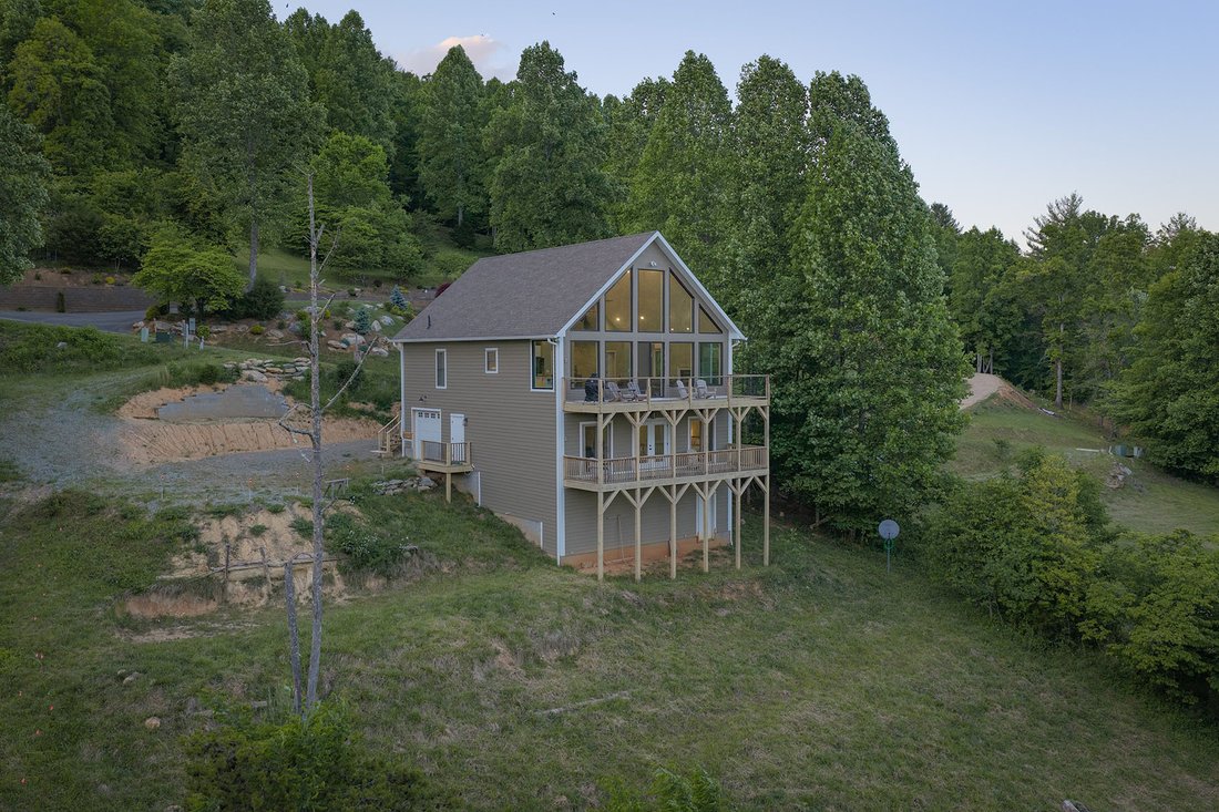 House in Mountain City, Tennessee, United States 4 - 17974123