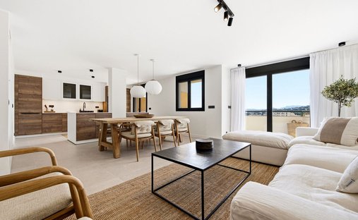 Penthouse in Benalmadena, Andalusia, Spain 1