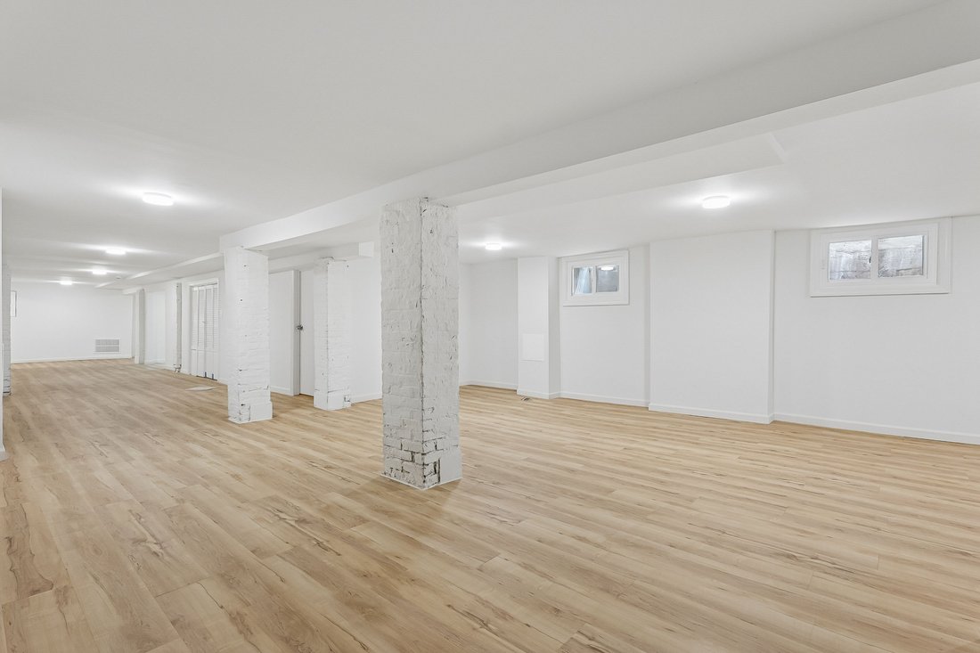 Apartment in Newark, New Jersey, United States 3 - 17974267