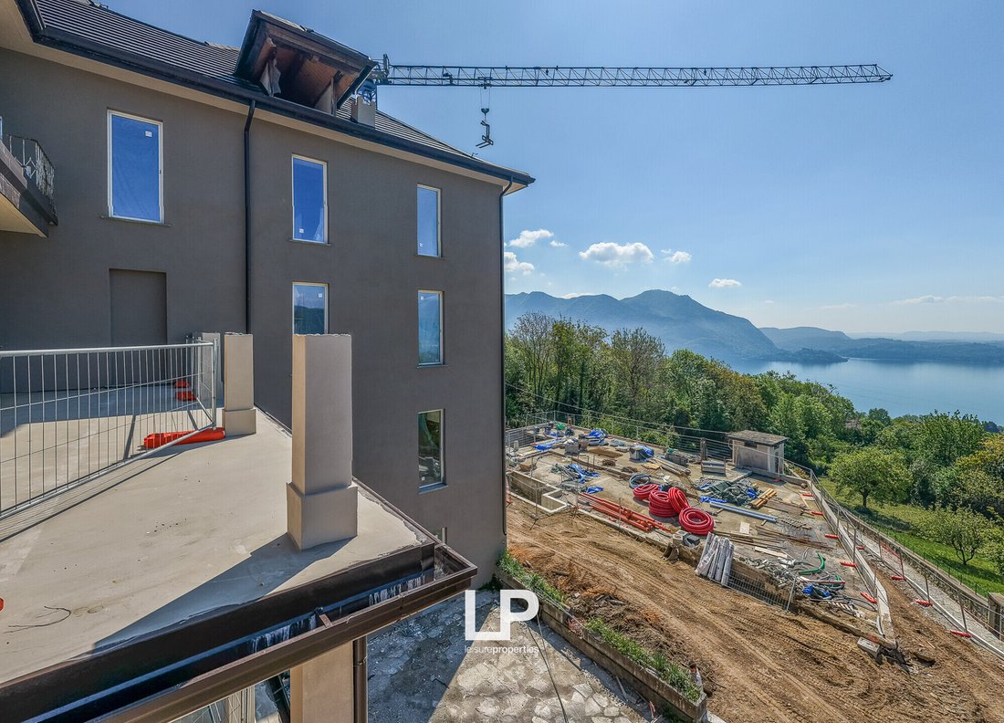 Apartment in Arizzano, Piedmont, Italy 1 - 17974203