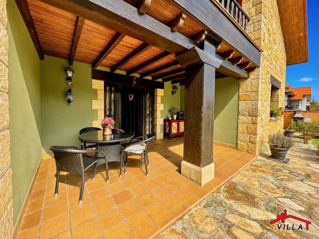 Chalet in Barcena de Cicero, Cantabria, Spain 4 - 17974072