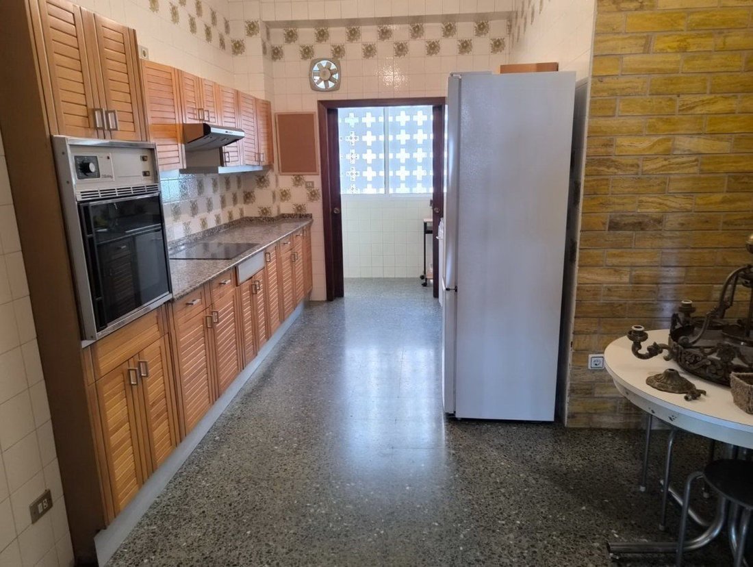 Apartment in Los Remedios, Seville, Spain 5 - 17974061