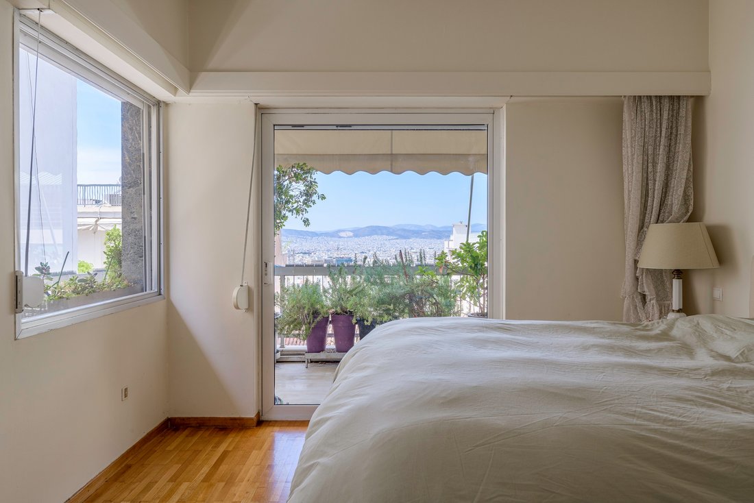 Apartment in Sunoikia Kolonakiou, 1st District of Athens, Athens 5 - 17974274