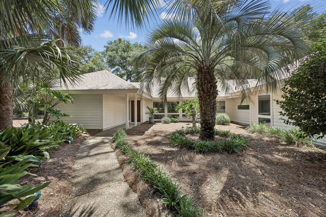 Fernandina Beach, Florida, United States 2 - 17974301