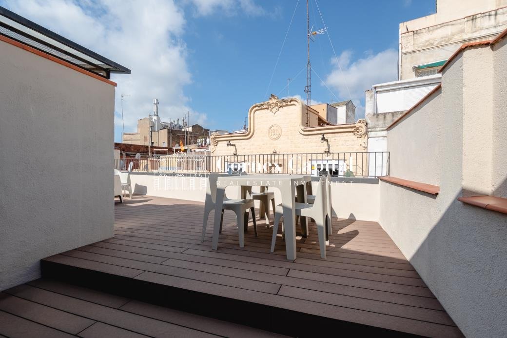 Penthouse in Ciutat Vella, Barcelona, Spain 5 - 17974363