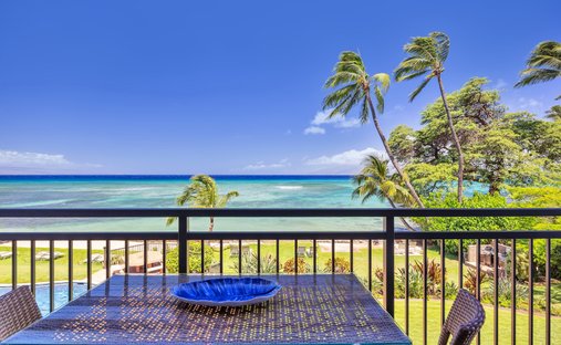 Condo in Lahaina, Hawaii, United States 1