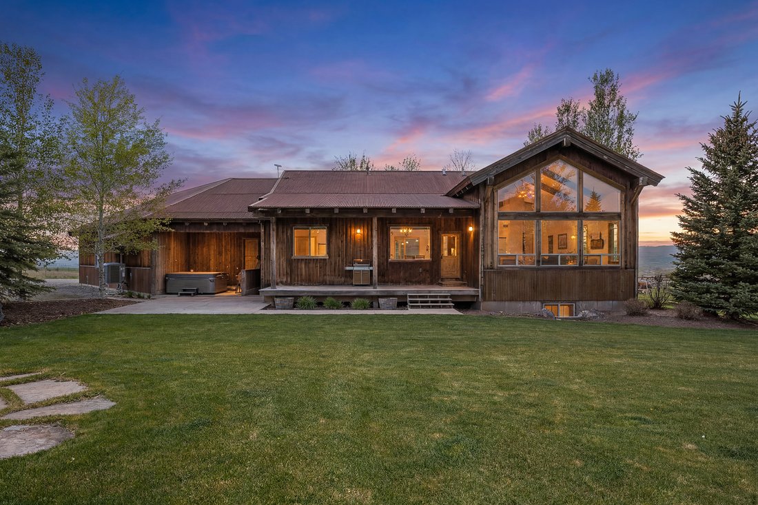 House in Freedom, Wyoming, United States 4 - 17974386