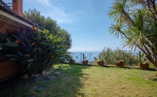 Villa en Albissola Marina, Liguria, Italia 1