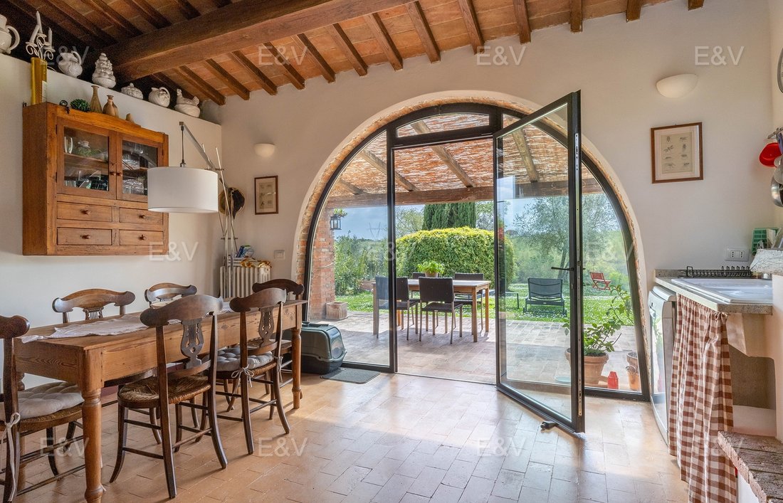 Country House in Castiglione del Lago, Umbria, Italy 5 - 17974398