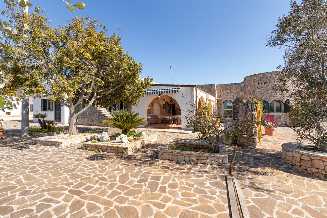 Villa in Salve, Apulia, Italy 2 - 17974561