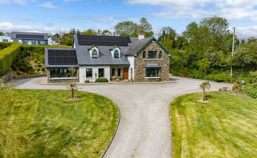House in Innishannon, County Cork, Ireland 1