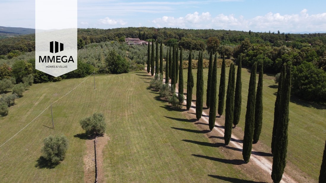 Country House in Siena, Tuscany, Italy 1 - 17975737