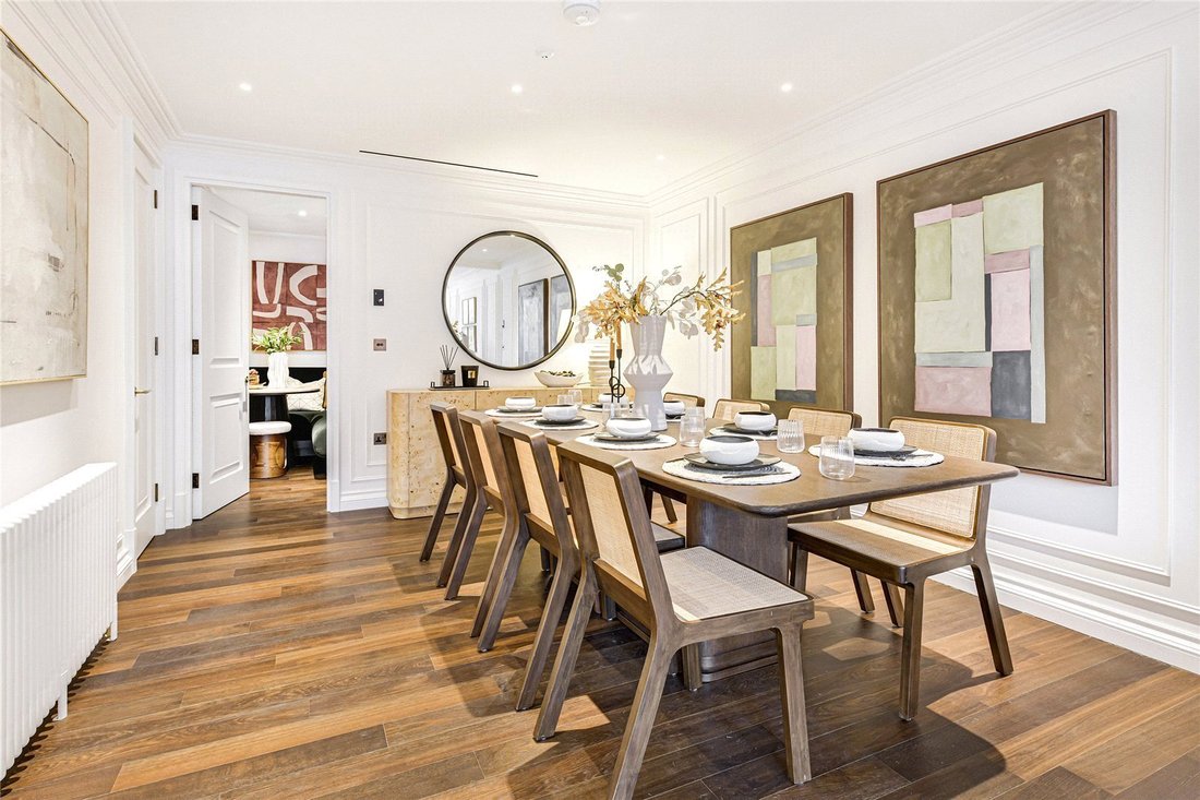 Apartment in Mayfair, Westminster, England 3 - 17974894