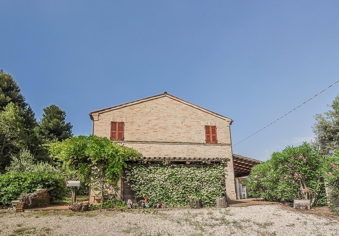 Country House in Altidona, Marche, Italy 3 - 17980929